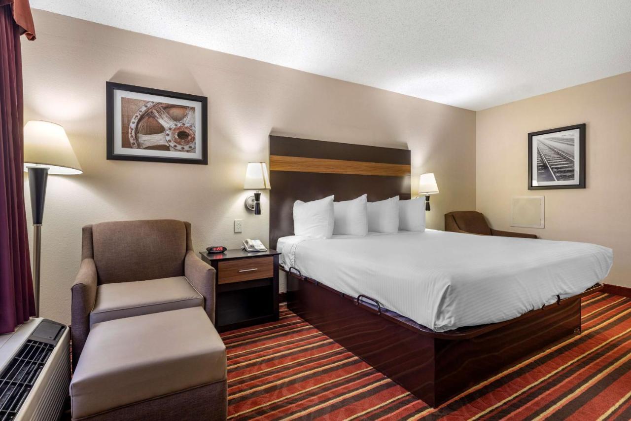 Best Western Lindale Inn Extérieur photo